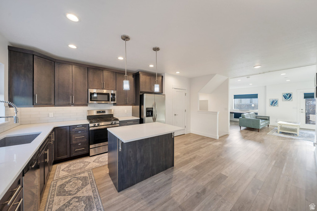 4239 S BIRKHILL BLVD, Murray UT 84107