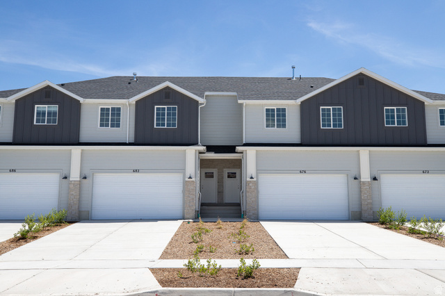 682 N 500 E Lot #117
                     MLS #2179119