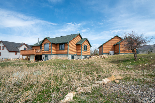 12180 E FAIRVIEW DR