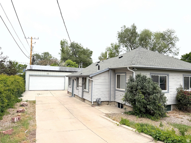 113 E WILSON AVE