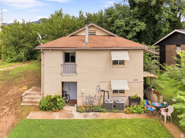 4332 S Adams Ave
                     MLS #2179168