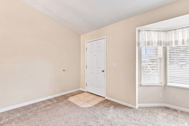 6497 W Black Oak Dr, West Jordan, UT 84081, photo 2