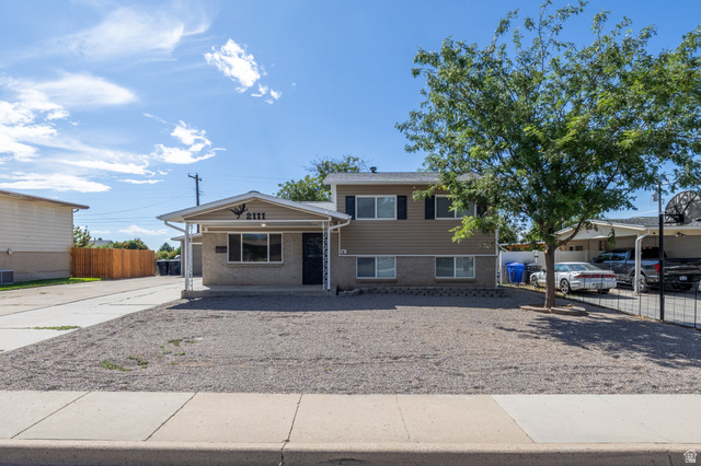 2111 N 450 W
                     MLS #2179279