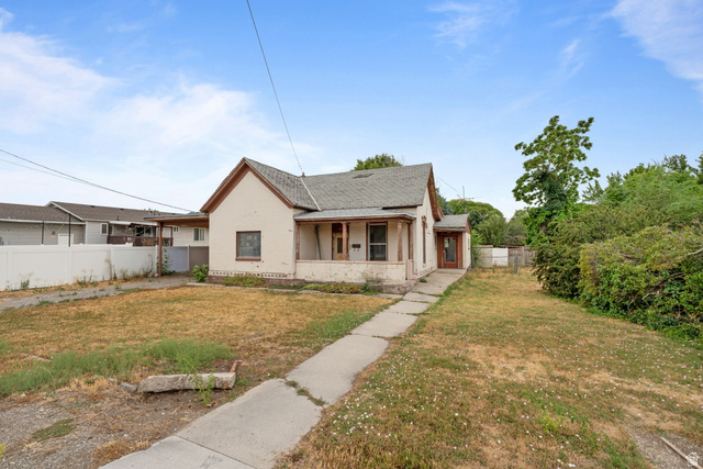 37 W 200 S
                     MLS #2179307