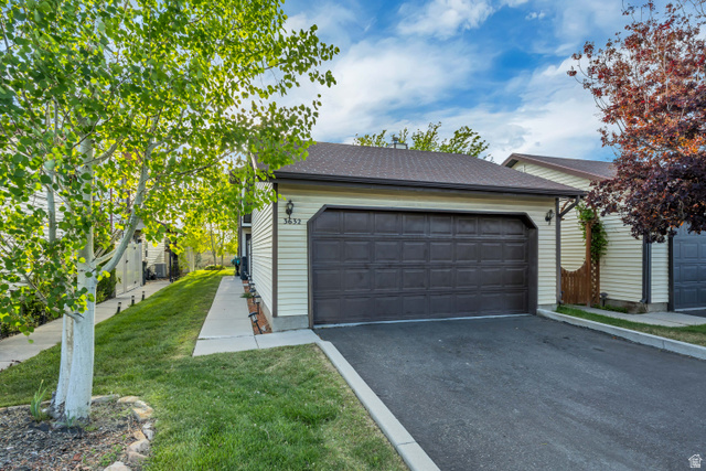 3632 S 2045 W
                     MLS #2179322