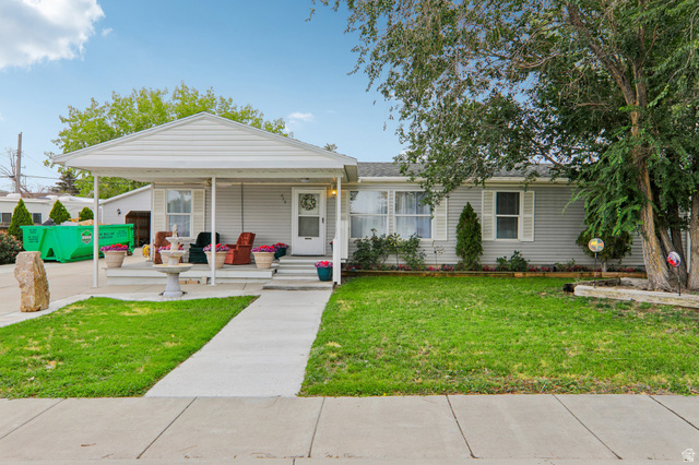459 W Richard St
                     MLS #2179345