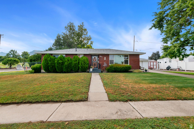 596 N 30 W
                     MLS #2179354