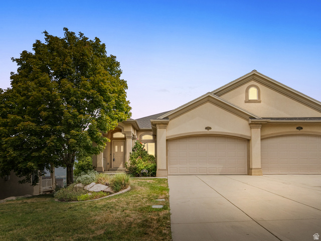 263  Edgemont Dr
                     MLS #2179367