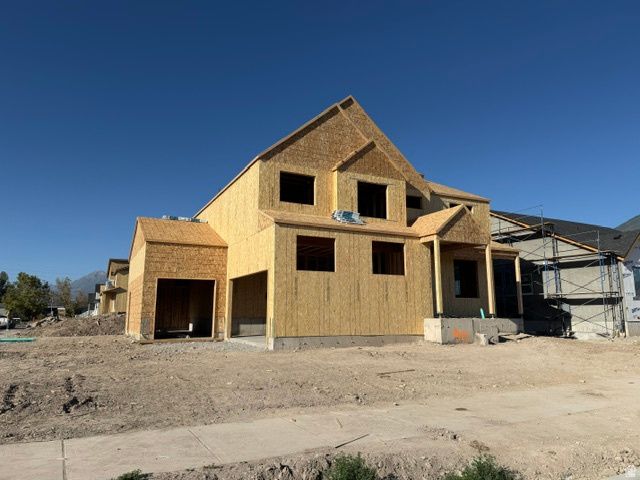 944 W 1660 S #151
                     MLS #2179380