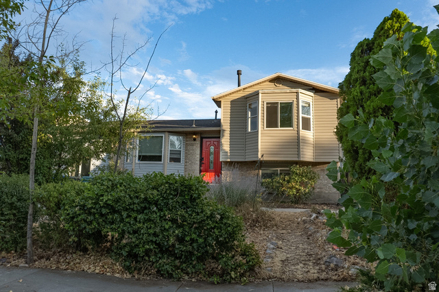 4917 W SHOOTING STAR AVE, West Jordan UT 84081