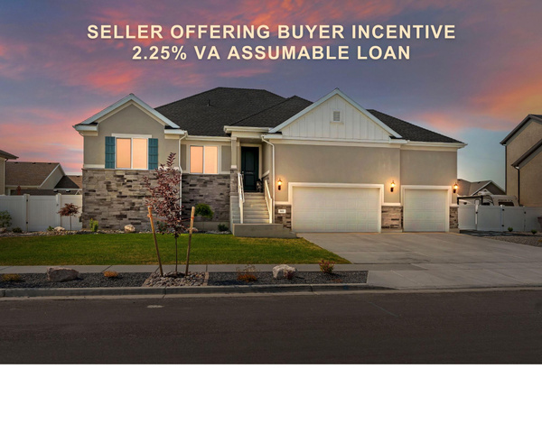 3411 W Blue Crane Dr
                     MLS #2179570