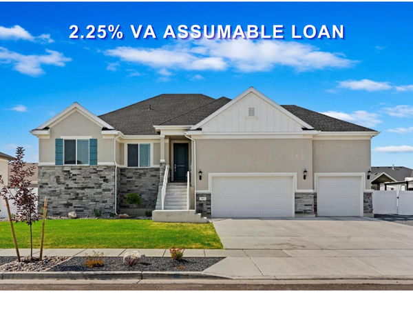 3411 W Blue Crane Dr
                     MLS #2179570