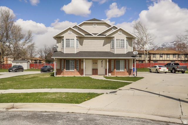 178 E Southwell St
                     MLS #2179650