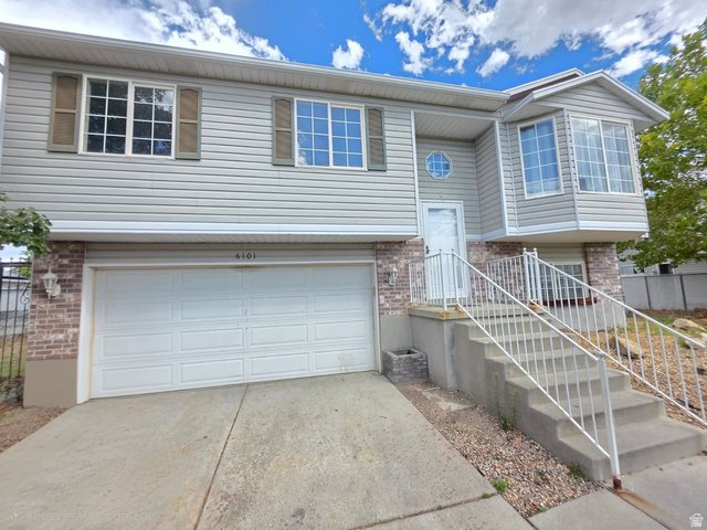 6101 S Dewdrops Dr
                     MLS #2179671