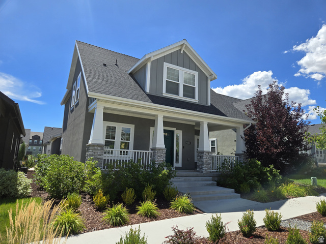 6453 W MOON VALLEY DR, South Jordan UT 84009