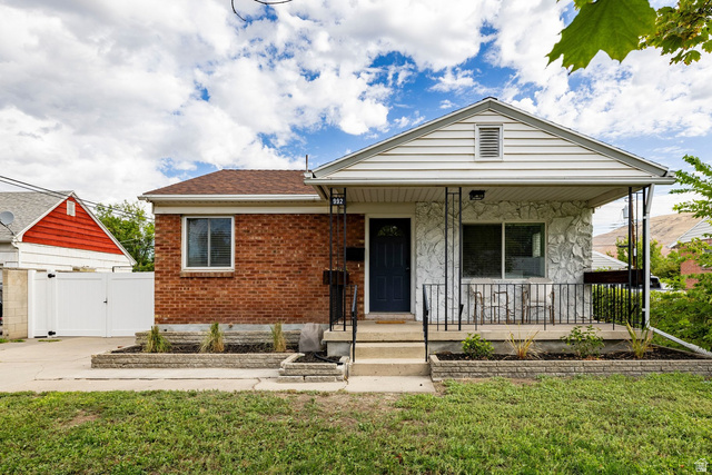 992 W ECLIPSE WAY, Salt Lake City UT 84116