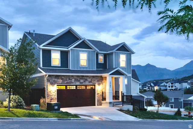 14797 S Glacial Peak Dr
                     MLS #2179901