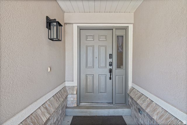 3762 W Elk Valley Ln S, South Jordan, UT 84095, photo 6
