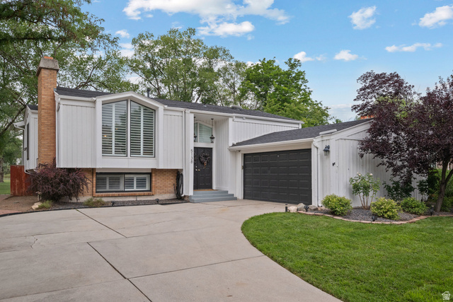 5138 S Caribbean Way
                     MLS #2179980