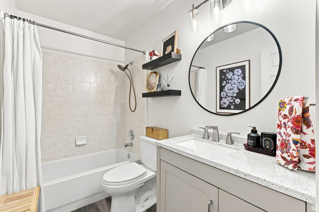 6104 W Castle Park Ln, West Jordan, UT 84084, photo 11