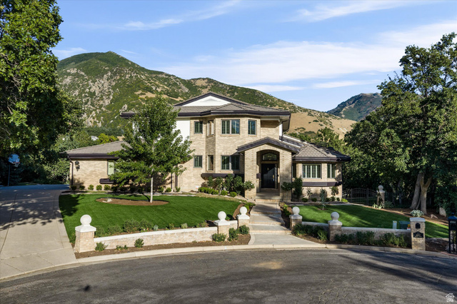 6082  Breeze Cir
                     MLS #2180001