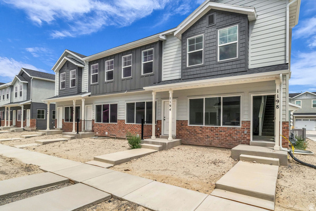 1194 E GOLDIE LOU LANE UNIT #70, Eagle Mountain UT 84005