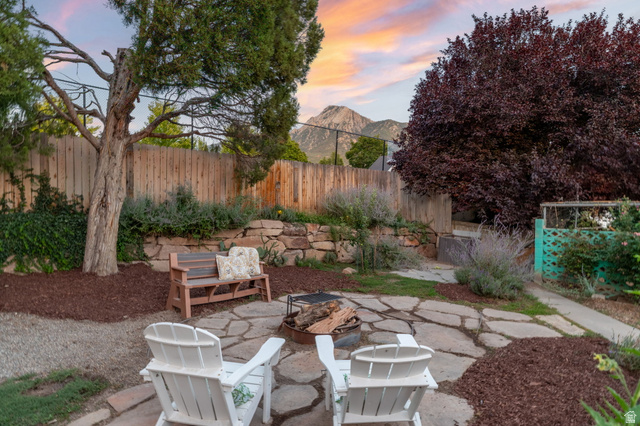 4507 S RUSSELL ST, Holladay UT 84117