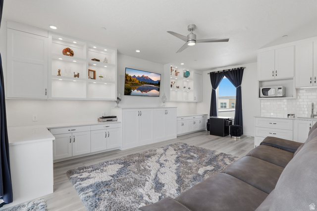 10643 S Stavanger Dr
                     MLS #2180133