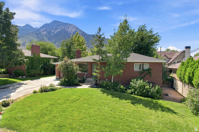 3356 E BIRCH CIR, Holladay UT 84124