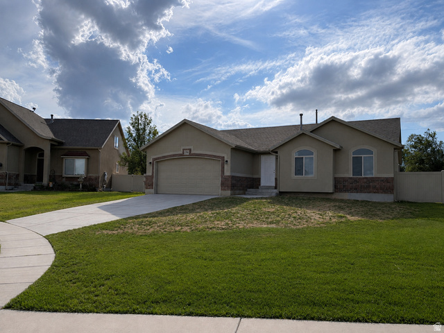 6364 W Dillan Cir
                     MLS #2180251