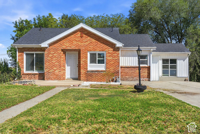 480  Highland Dr
                     MLS #2180253