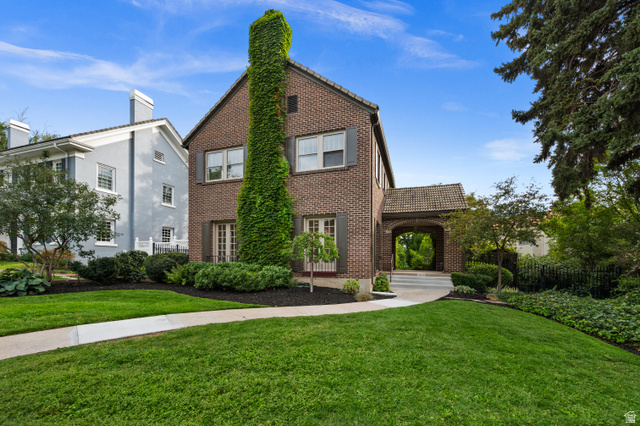 1432 E SOUTH TEMPLE ST, Salt Lake City UT 84102