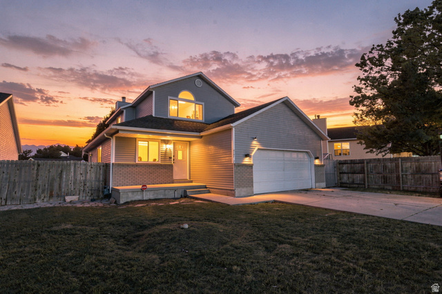 8161 S CREEKWOOD DR, West Jordan UT 84088