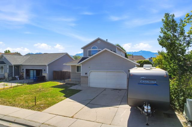 8161 S Creekwood Dr, West Jordan, UT 84088, photo 6