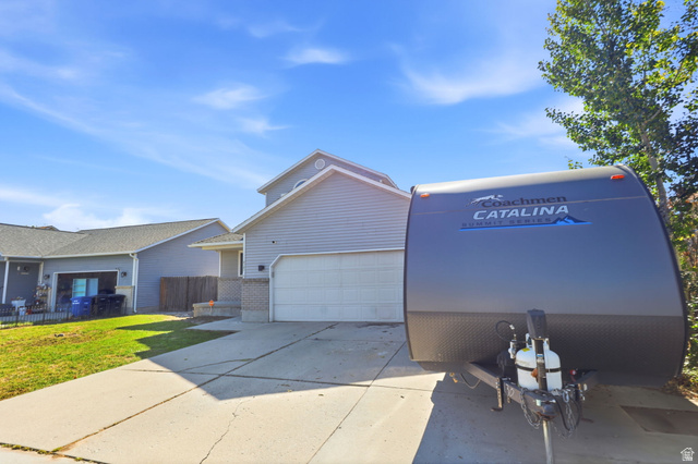 8161 S Creekwood Dr, West Jordan, UT 84088, photo 10