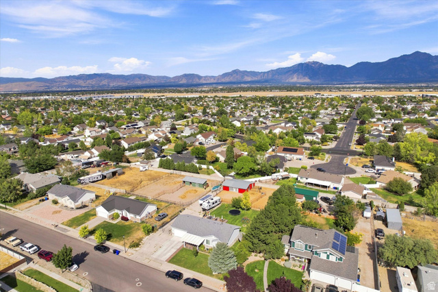 7215 S Galaxy Hill Rd, West Jordan, UT 84081, photo 2
