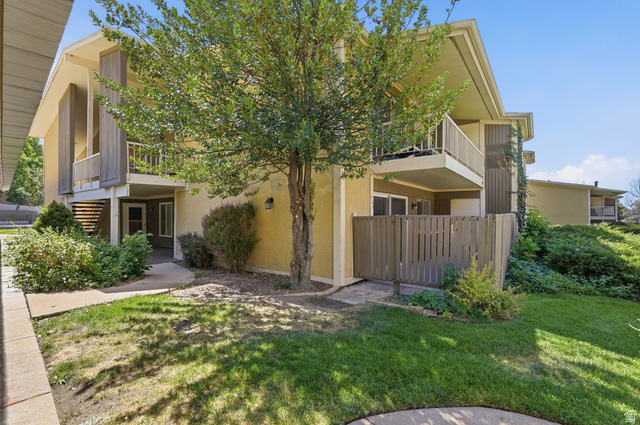 327 PEACH LN, Bountiful UT 84010