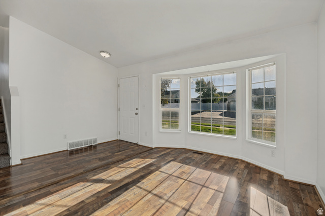7481 S Red Heather Ln, West Jordan, UT 84084, photo 3