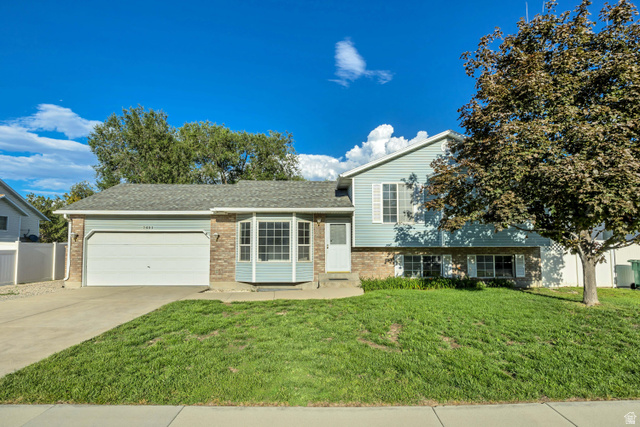 7481 S RED HEATHER LN, West Jordan UT 84084