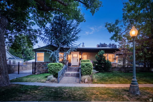2325 S WELLINGTON ST, Salt Lake City UT 84106