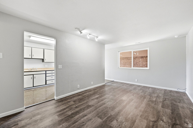 768 N Redwood Rd #18, Salt Lake City, UT 84116, photo 3