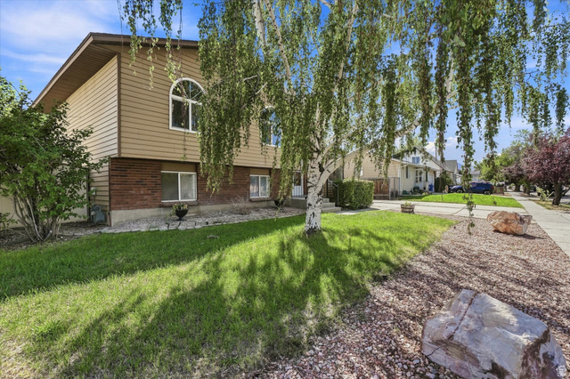 4889 W Niagara Way S, Salt Lake City, UT 84118, photo 2