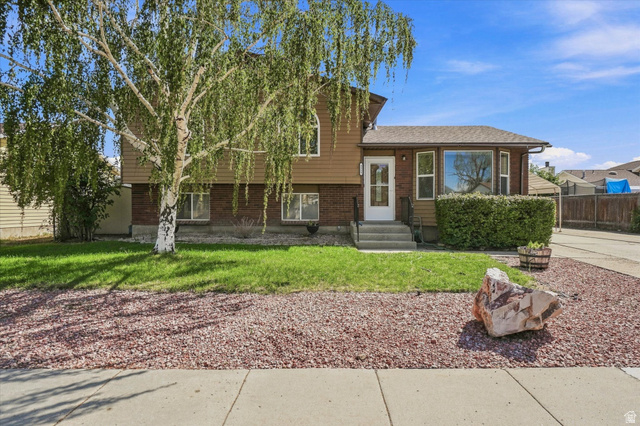 4889 W NIAGARA WAY, Salt Lake City UT 84118