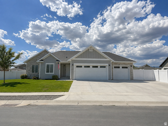 4763 N Sage Park Dr
                     MLS #2180493