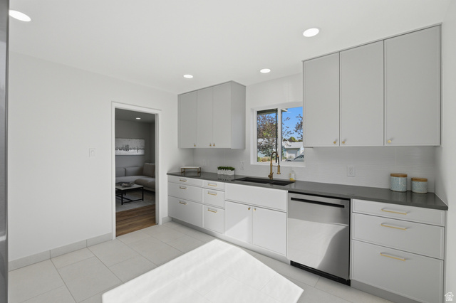466 E Burton Ave, Salt Lake City, UT 84115, photo 11