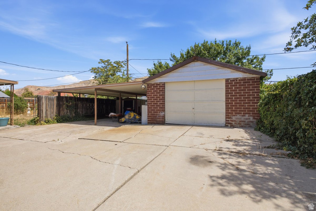 1104 N Taffeta W, Salt Lake City, UT 84116, photo 3