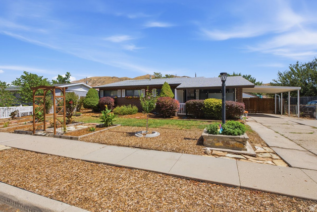 1104 N Taffeta W, Salt Lake City, UT 84116, photo 2
