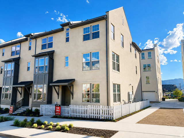 11014 S LAKE LAKE RD #146, South Jordan UT 84009
