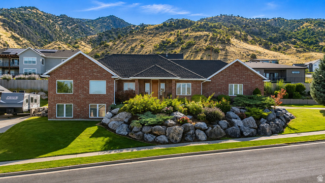 770  Eagleview Dr
                     MLS #2180639