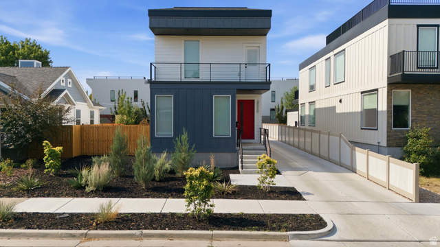 426 E REDONDO AVE, Salt Lake City UT 84115